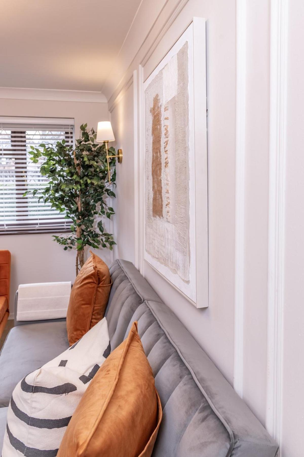 Stunning 2 Bed House Near Solihull For Long - 10 Mins From Nec Hs2 Bhx *