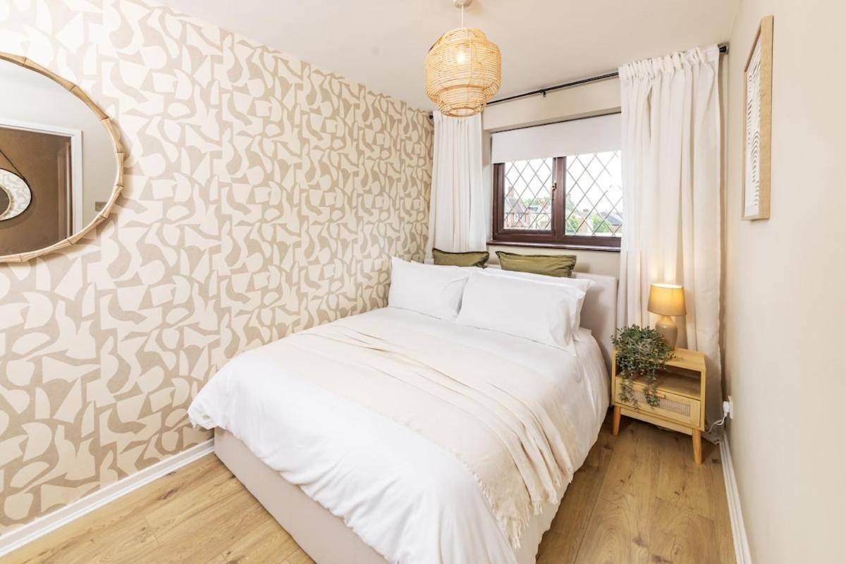 Stunning 2 Bed House Near Solihull For Long - 10 Mins From Nec Hs2 Bhx